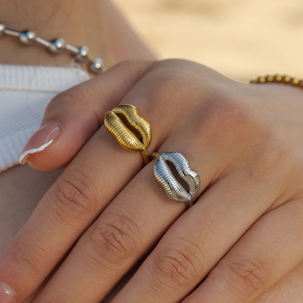 Stainless Steel Lip Design Finger Rings